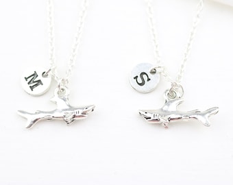 2 Shark Best Friend Necklace, friend gift set of 2, Sister Necklace for 2, Charm Necklaces, two Sisters Gift, 2 BFF Gift, custom Christmas