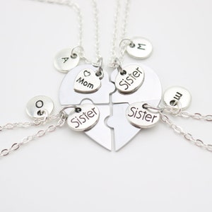 Mom and 3 sister gift, Family necklace, Mother and Sister necklace set of 4, three sisters, Christmas, Personalized unique mother&#39;s day gift