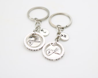 Pinky Promise Keychain set of 2, 2 Friend gift, Swear keyring for 2, 2 BFF gift, Couple keyrings, matching key chains, 2 sisters, Christmas