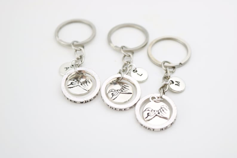 Christmas Sisters Mom BFF keychains Best Friend Gifts Set of 2 3 4 5 6 7 8 9 10 Unique Custom Personalized Friendship keyrings Family