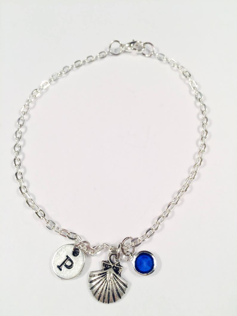 Shellfish bracelet birthday gift for friend Beach bracelet for her Mothey day gift gift for mum Vacation gift to sister Gift to Friend