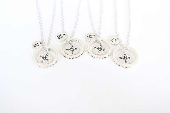 Collana Amicizia Con Ciondolo Bussola E Farfalla Dorata – Gioiello Significativo Con Biglietto Auguri Per Donne E Ragazze