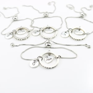 3 pulseras a juego de hermanas y mamá, regalos familiares personalizados únicos, ideas de regalos para tres hermanas, regalos para hermanos, joyas personalizadas para hermanas