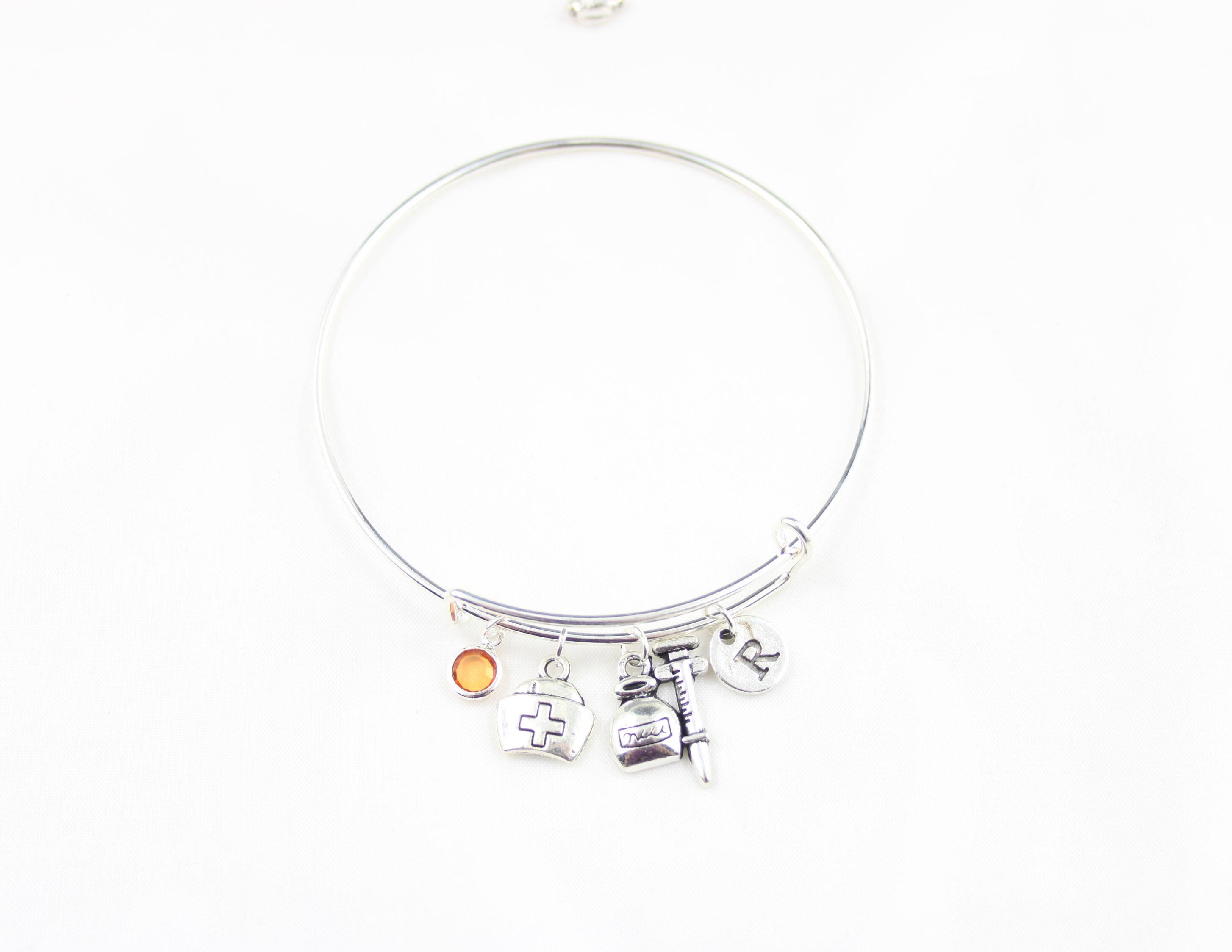 Bracciale rigido con mappa da viaggio in argento - Gioielli da viaggio, regalo per viaggiatori, gioielli per aerei, personale di volo, cabina dell'equipaggio, hostess, vagabondi - Italia