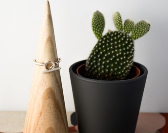 BA BASCULA Silver ring with two drops of lapis lazuli