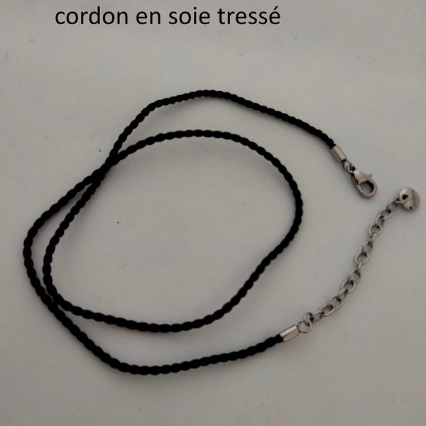 cordons en cuir bordeau ou nubuck noir soie tressé noir