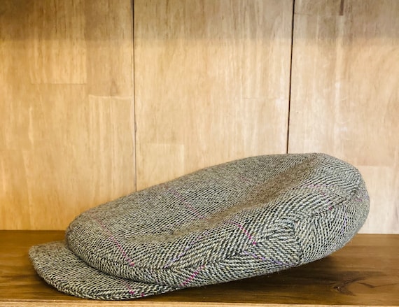 Lovely Vintage Ladies Rydale Tweed Flat Cap