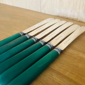 Lovely Vintage set of 6 Silver Plated Tea Knives