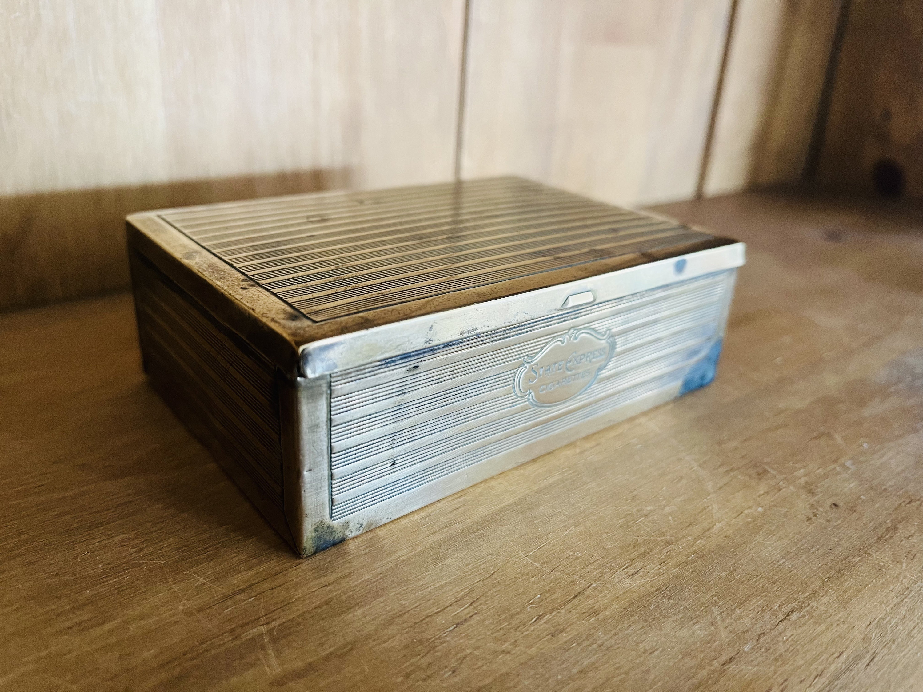 antique brass cigarette box Retro Metal Case Get one! Vintage Metal Cigarette Case Box