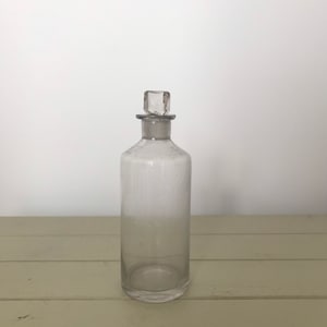 Stylish Vintage Clear Glass Chemist Bottle