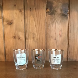 Bel set vintage di 3 bicchierini da whisky scozzese