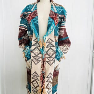 Sydvästligt västerländskt tryck - Gobelängfiltkappa