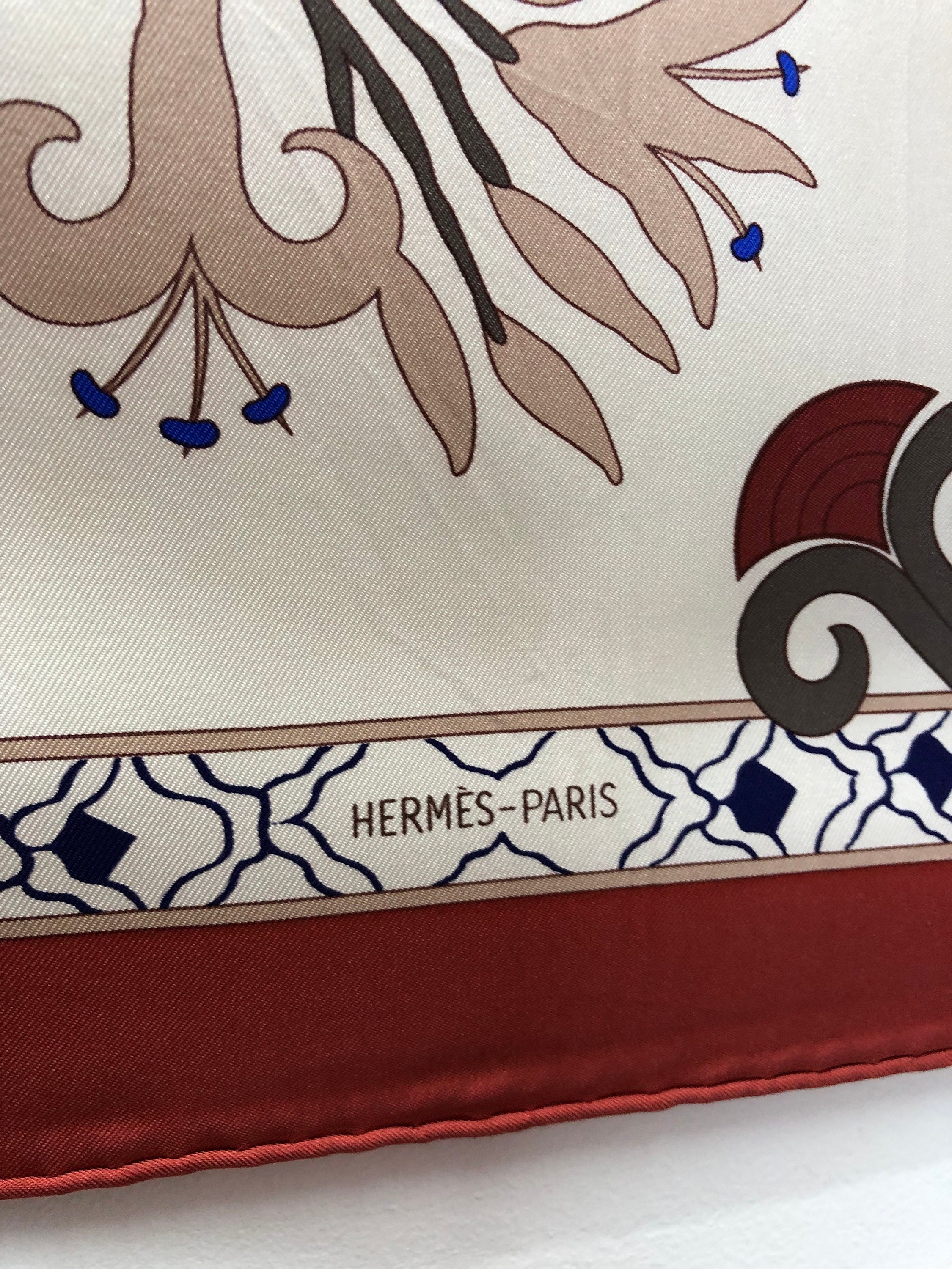 Hermes “les Nrintemns De Theza” Silk Scarf Vintage (35”x”34