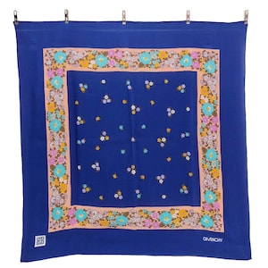 Givenchy Silk Scarf Vintage (29”x”30)