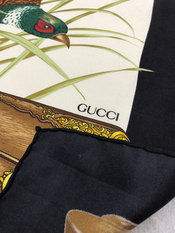 Gucci “bird Floral” Silk Scarf Vintage (34”x”34) Rare!! Gucci