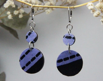 Boucles d'oreilles Bois et tissu wax enduit - Rondes - Feuilles violet