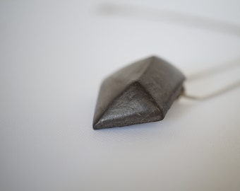 Concrete dark grey geometric pendant | Modern minimalist geometric cement necklace | Concrete gift jewelry | JewelrybyMok