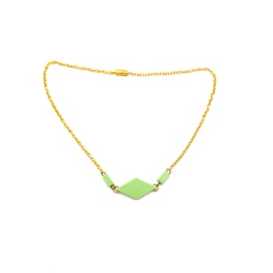 Choker necklace with diamond bib, in 3 color models