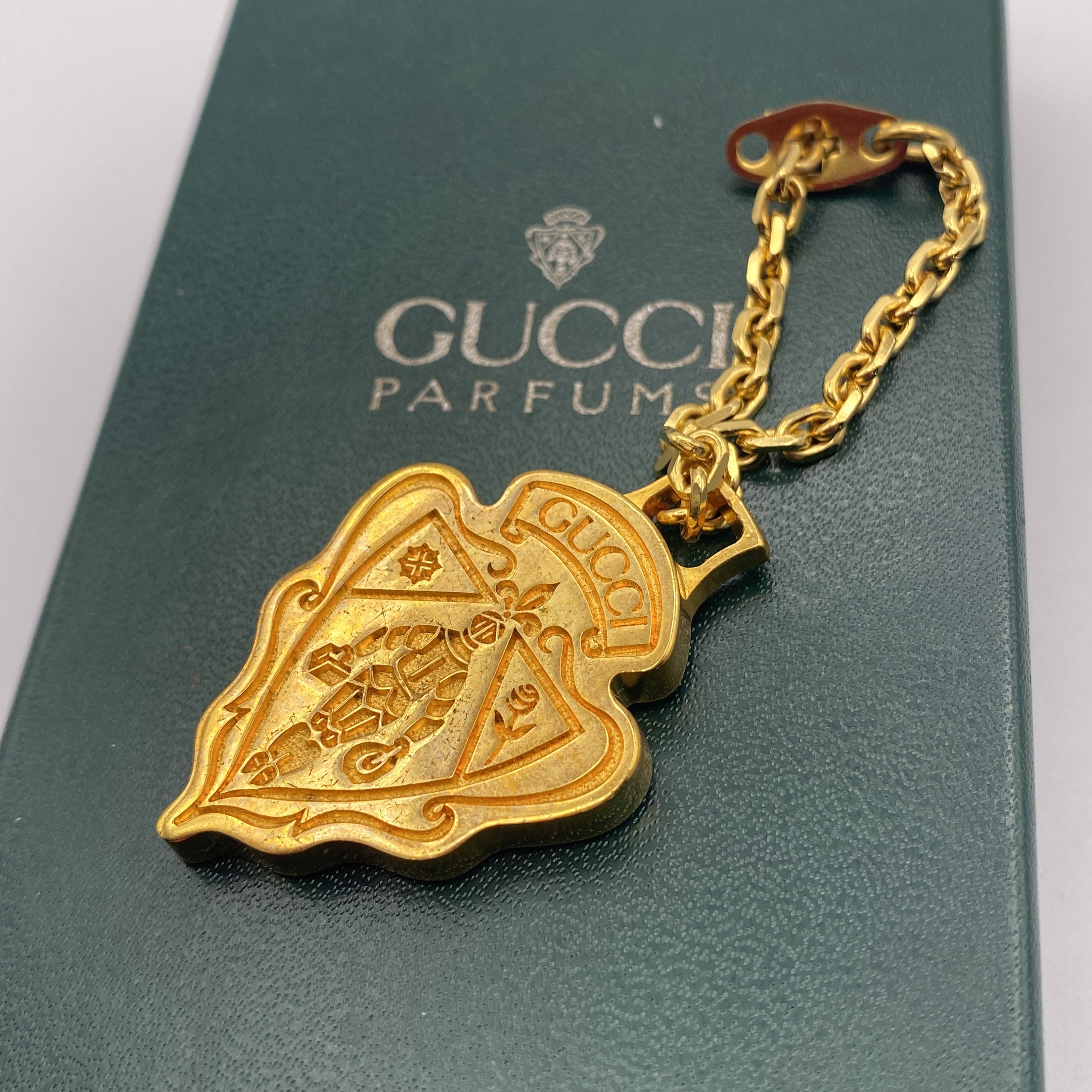 Old gucci keychain Clearance