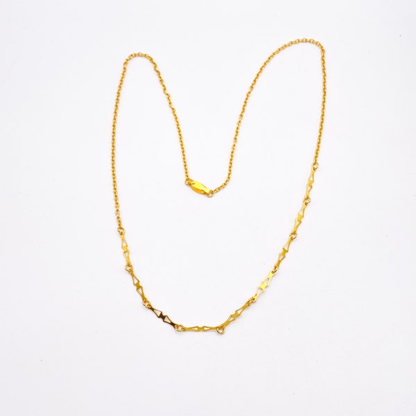 Fine gold-plated patterned chain necklace in 5 models