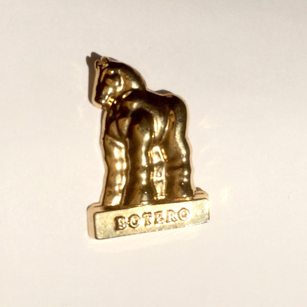 Pins BOTERO cheval métal doré