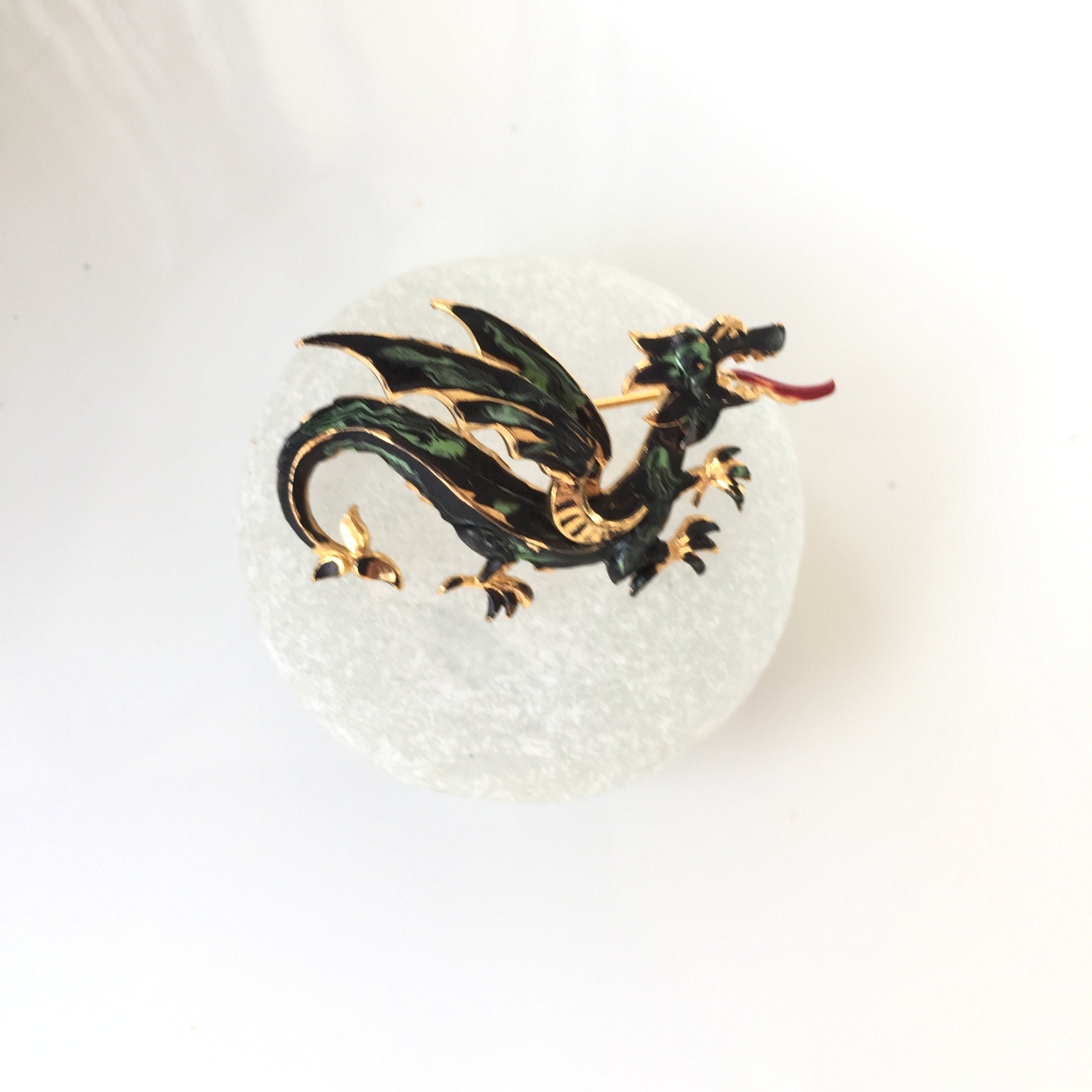 Broche Ancienne Des Vosges - Petite Taille - Occasion Vintage