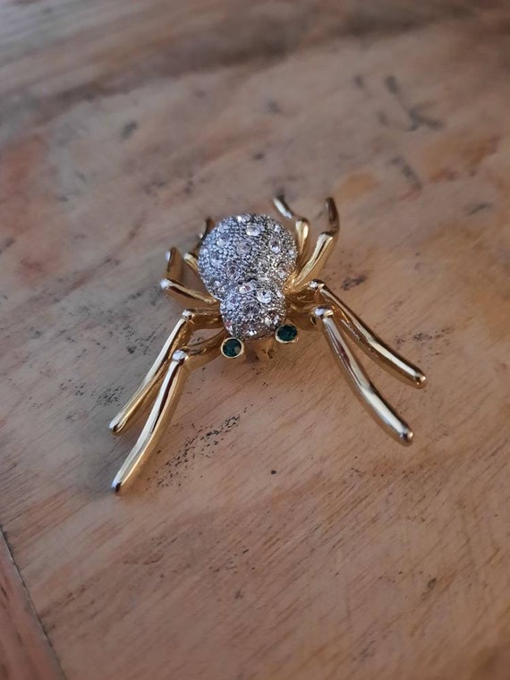 Spider brooch, vintage sparkly spider brooch, gol… - image 4