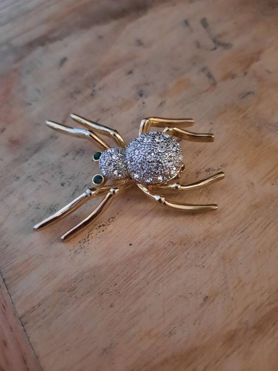 Spider brooch, vintage sparkly spider brooch, gol… - image 2