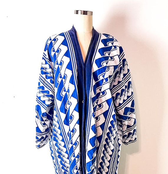 Vintage Yoshiwara Tsunagi Robe: Japanese Blue White C… - Gem