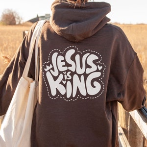 Jesús es rey Archivo de corte, Retro cristiano svg, Cita bíblica ondulada svg, Religioso svg, Hippie Jesús Svg, Amor cristiano Svg, Groovy Jesús Svg