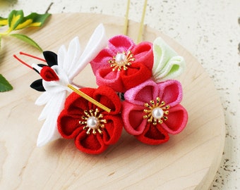 Japanese Crane with Plum Blossom Kanzashi Flower Hair Stick, Red Crown Crane, Kanzashi Crane, Kanzashi Flower, Kanzashi Hair Stick