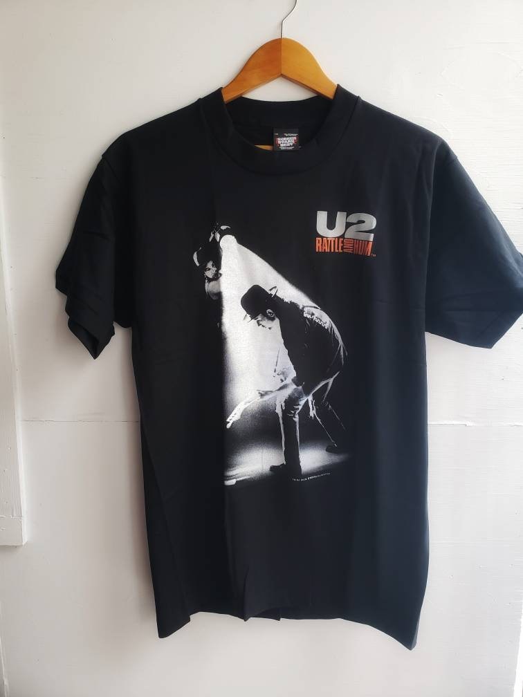 80s USA製　U2 バンドTシャツ　ブラック　コピーライト1988 80s USA製U2 バンドTシャツブラックコピーライト1988