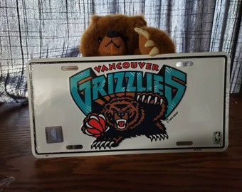 Vintage 90s Vancouver GRIZZLIES License Plate Wall Decor, listing price is for 1 plate.