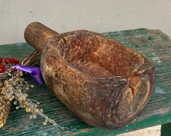 Wooden Mortar, Antique Wooden Bowl, Wooden Utensil, Antique Bucket, Rustic Wooden Bowl with Handle, Farmhouse Decor, Vintage Mortar, Decor