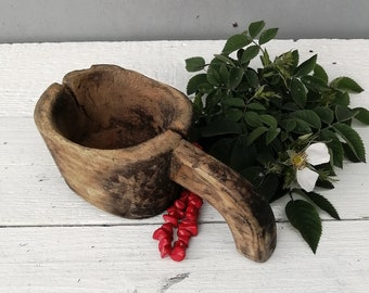 Antique Hand Carved Wooden Bowl, Primitive Wood Bowl, Rustic Farmhouse Decor, Wooden Dough Bowl, Folk Art Kitchen Decor, Wooden Serving Bowl