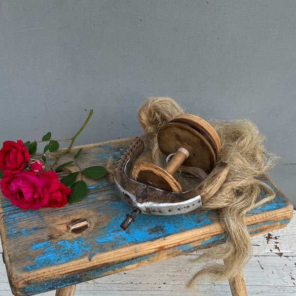 Wooden spool, Vintage spinning wheel, Antique wooden spinning, Primitive tool, Theater props, Rural decor, Primitive decor, Industrial decor