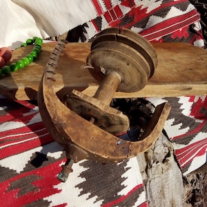 Spare wheel spool, Vintage spinning wheel, Antique Wooden Spinning, Wheel Flyer Bobbin Spool, eco wood decor New homeowner gift, photo shoot