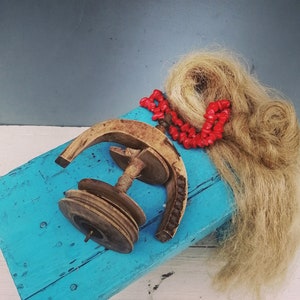 Wooden spool, Vintage spinning wheel, Antique wooden spinning, Primitive tool, Theater props, Rural decor, Primitive decor, Industrial decor
