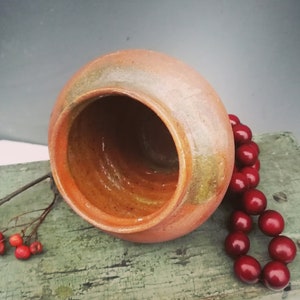 Vintage leramfora, liten rustik växtkruka, primitiv dekor