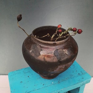 Vintage ukrainsk stor lerkruka, rustik vas för torkade blommor från 1930-talet (20 cm hög)