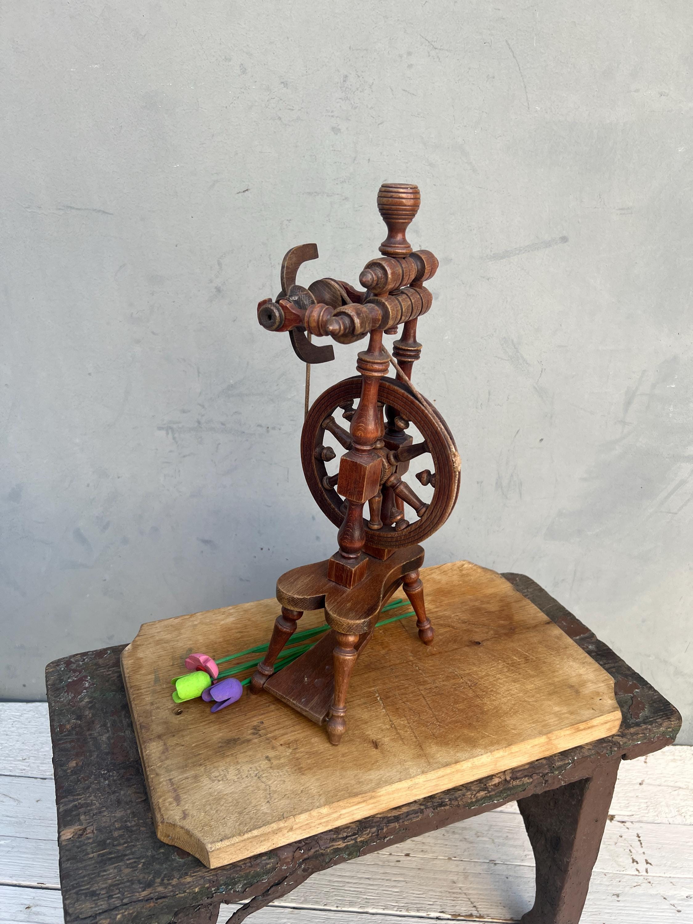 Spinning Wheel Souvenir, Ready-made spinning wheel. Handmade spinning wheel, Small wooden spinning wheel as a gift, Vintage spinning wheel