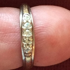 Vintage 14k SOLID yellow/white 2-tone gold 5 genuine diamonds engagement/pinky ring size 4-3/4 c1960s