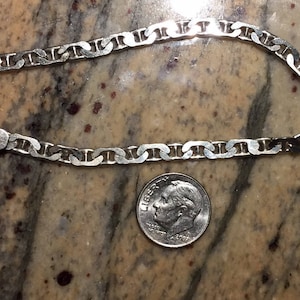 Vintage sterling silver chain link bracelet  925 italy  heavy7.98 grams  4mm wide 8 inches length c1980s(FREE shipping)