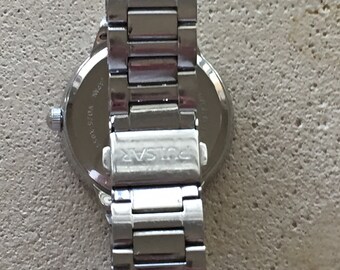 PULSAR（by SEIKO） Pulsar by Seiko vintage good tone 34mm sqaure watch Y147