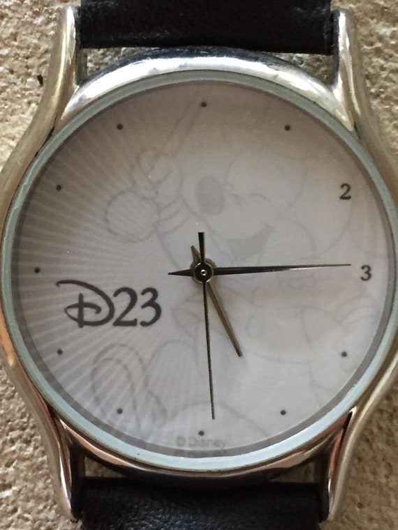 Disney D23 fan club official gift watch japan quar