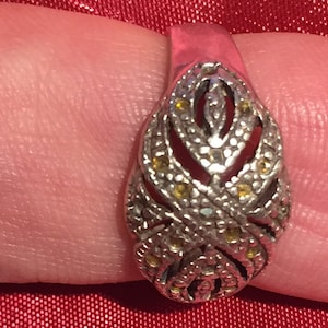 Sterling Silver ladies vintage ring size7-1/2 -4.89grams 13mm wide nice condition marked 925