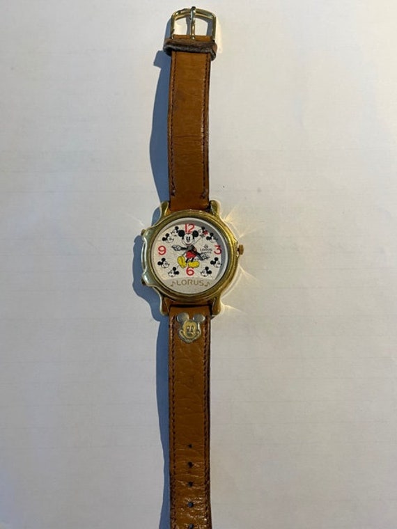 LORUS DISNEY Musical Unisex Watch Vintage 70s Runs Well 