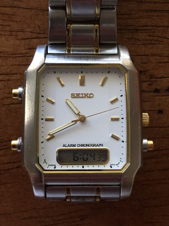 seiko alarm chronograph digital watch