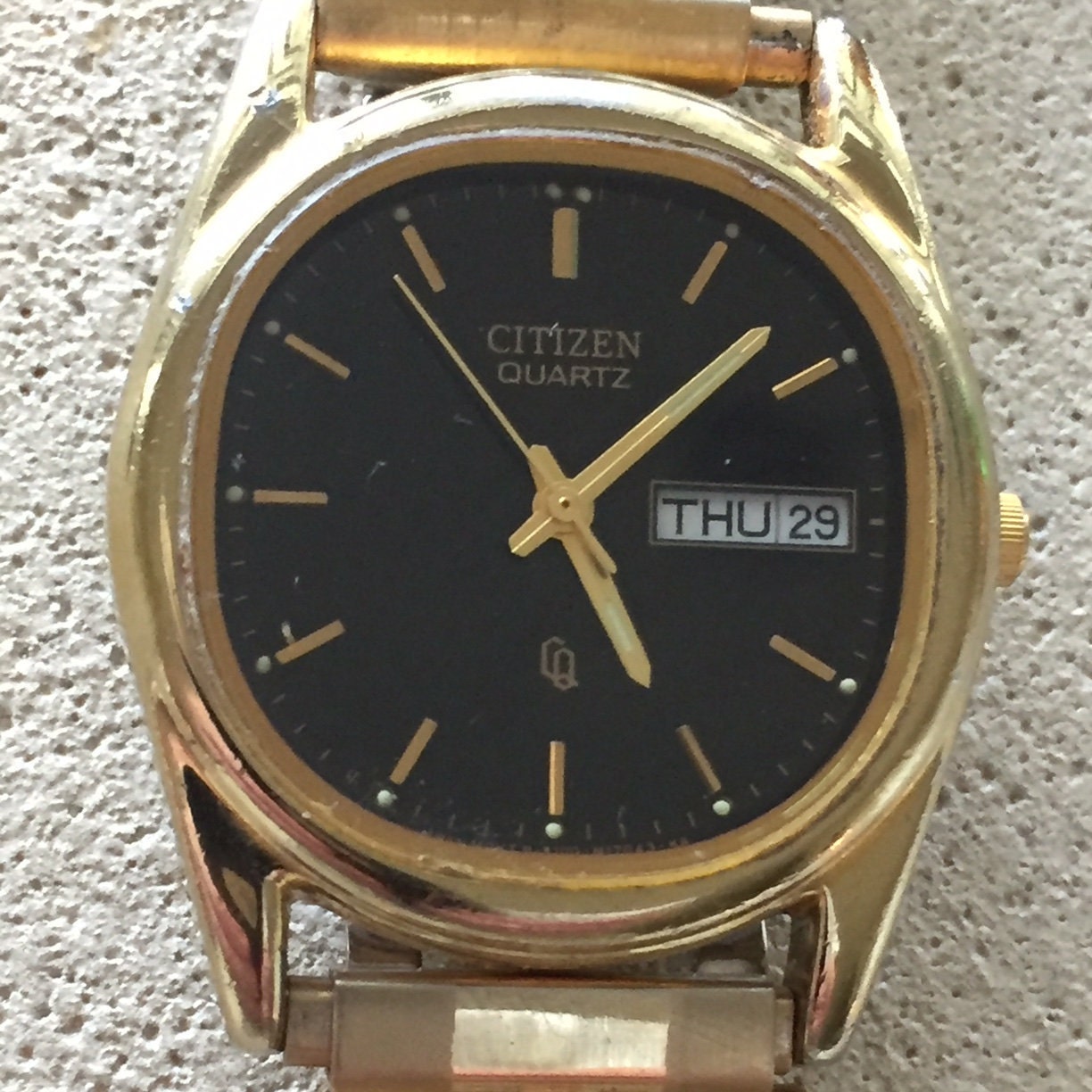 Citizen quartz watch value 2025