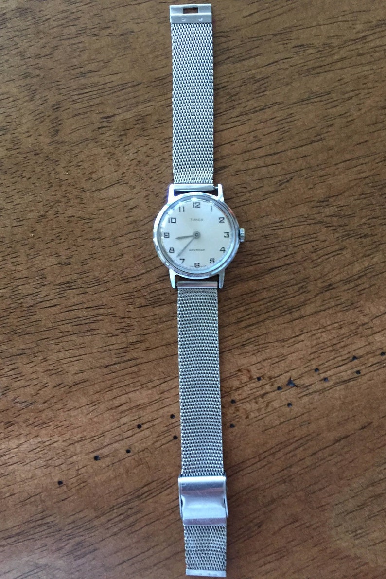 timex self wind waterproof